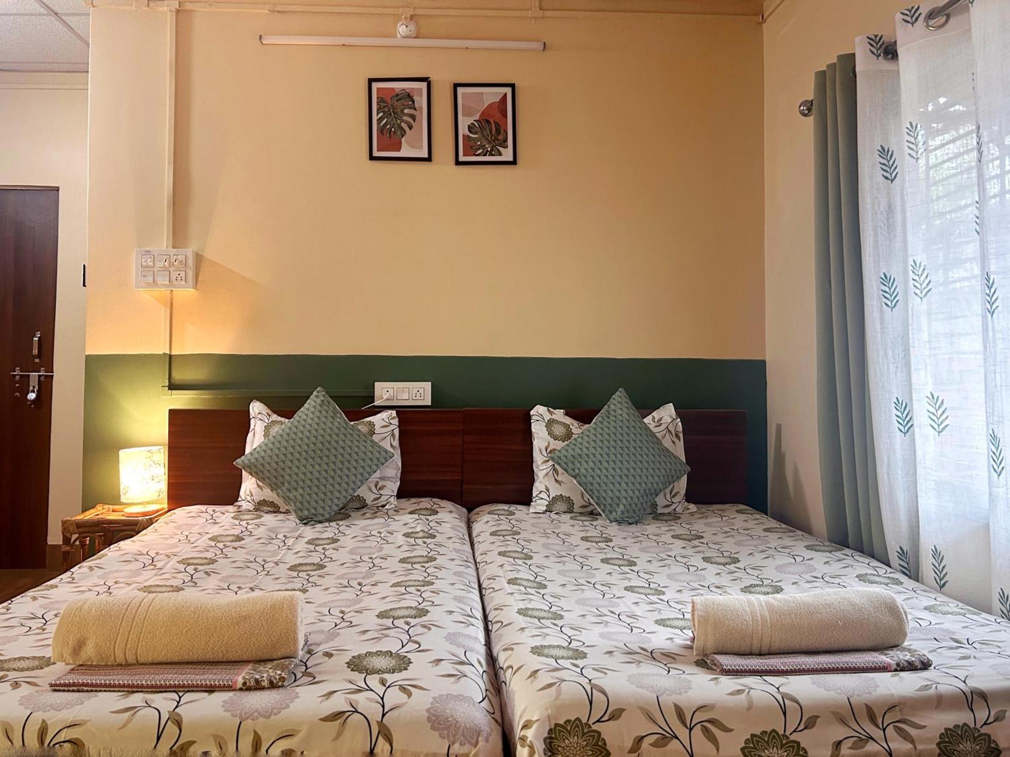 Mulaqat Homestay Siliguri Exterior photo